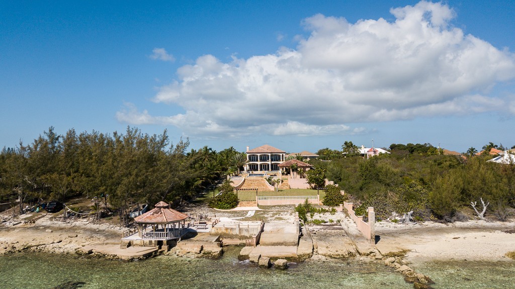 Casa Al Mare - Bahamas Real Estate - BE Luxury Real Estate